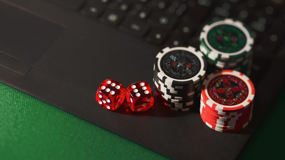Online-Casino verklagen: Zahlt der Rechtsschutz?